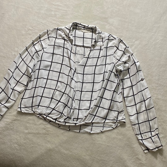 Grid Blouse - Picture 5 of 5